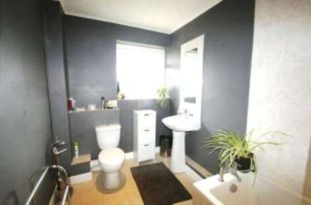  Image of 4 bedroom Terraced house for sale in Dale Close Horsham RH12 at Horsham West Sussex Roffey, RH12 4JD