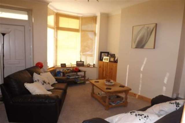  Image of 3 bedroom Detached house to rent in Dalestorth Street Sutton-in-Ashfield NG17 at Sutton-in-Ashfield, NG17 4EY