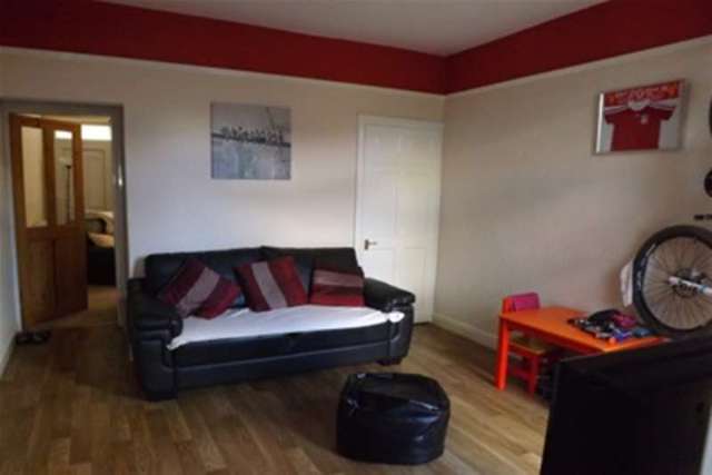  Image of 3 bedroom Detached house to rent in Dalestorth Street Sutton-in-Ashfield NG17 at Sutton-in-Ashfield, NG17 4EY