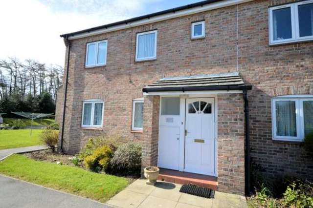  Image of 2 bedroom Apartment for sale in Danes Dyke Scarborough YO12 at Danes Dyke  Scarborough, YO12 6UG