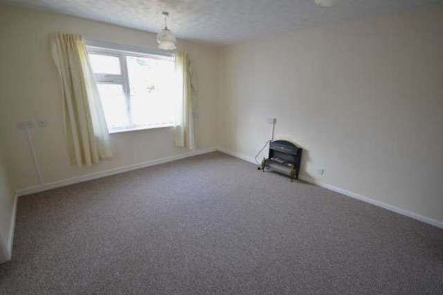  Image of 2 bedroom Apartment for sale in Danes Dyke Scarborough YO12 at Danes Dyke  Scarborough, YO12 6UG