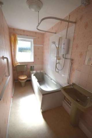  Image of 2 bedroom Apartment for sale in Danes Dyke Scarborough YO12 at Danes Dyke  Scarborough, YO12 6UG