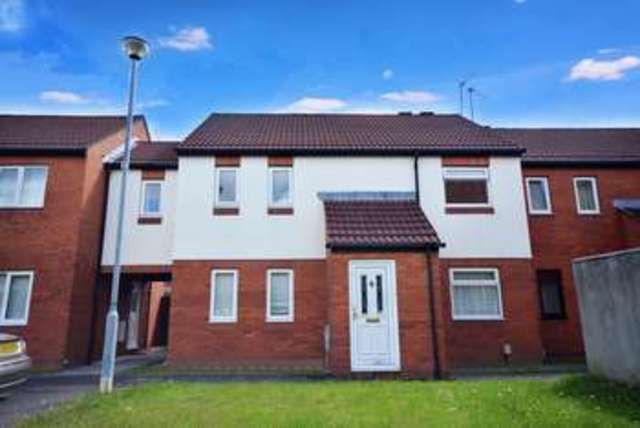  Image of 2 bedroom Flat for sale in Daviot Street Cardiff CF24 at Daviot Street Roath Cardiff, CF24 4SR