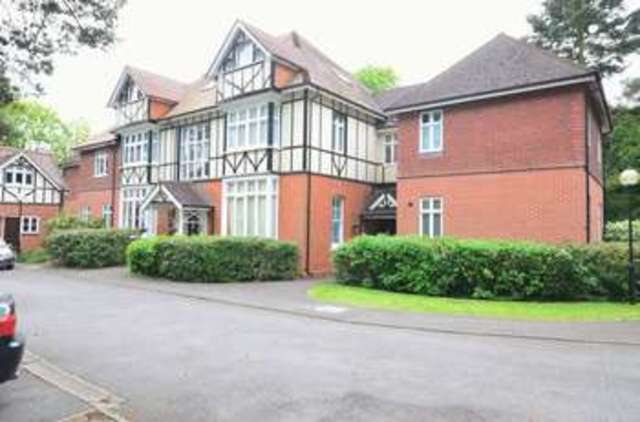  Image of 1 bedroom Flat to rent in Deepcut Bridge Road Deepcut Camberley GU16 at Deepcut Bridge Road Deepcut Camberley, GU16 6SJ