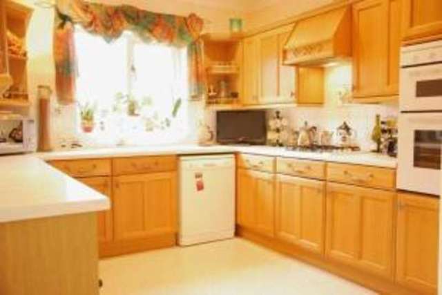  Image of 4 bedroom Detached house for sale in Creech View Denmead Waterlooville PO7 at Denmead Waterlooville Denmead, PO7 6SU