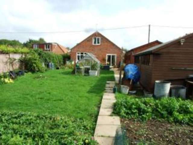  Image of 4 bedroom Bungalow for sale in Yaxham Road Dereham NR19 at Dereham Norfolk Toftwood, NR19 1HR