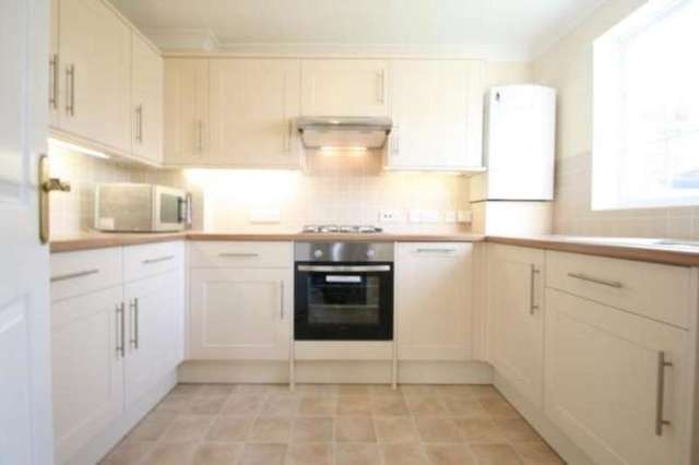  Image of 3 bedroom Detached house to rent in Derwent Close Littlehampton BN17 at Littlehampton Toddington, BN17 6SU