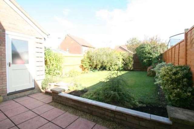  Image of 3 bedroom Detached house to rent in Derwent Close Littlehampton BN17 at Littlehampton Toddington, BN17 6SU