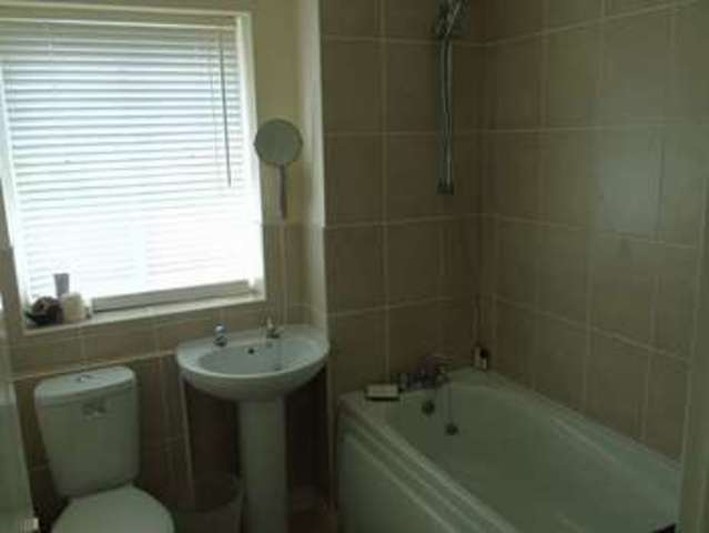  Image of 3 bedroom Terraced house to rent in Dover Avenue Warndon Worcester WR4 at Dover Avenue  Worcester, WR4 0LA