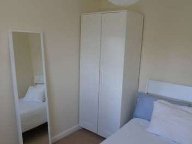  Image of 3 bedroom Terraced house to rent in Dover Avenue Warndon Worcester WR4 at Dover Avenue  Worcester, WR4 0LA