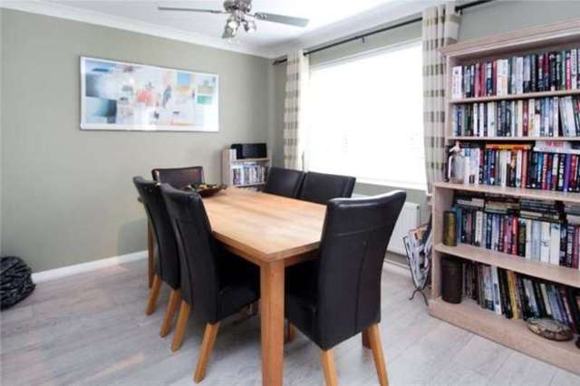  Image of 4 bedroom Detached house for sale in Drewetts Close Rustington Littlehampton BN16 at Rustington East Preston, BN16 3TL