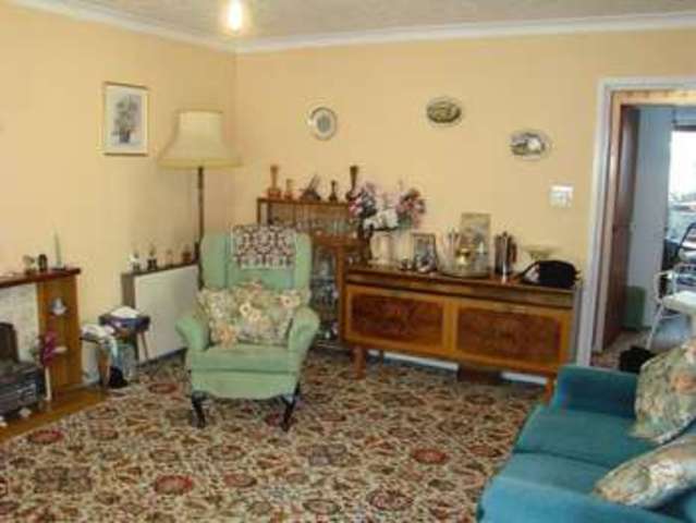  Image of 2 bedroom Flat for sale in Droitwich Road Worcester WR3 at Droitwich Road  Worcester, WR3 7JU