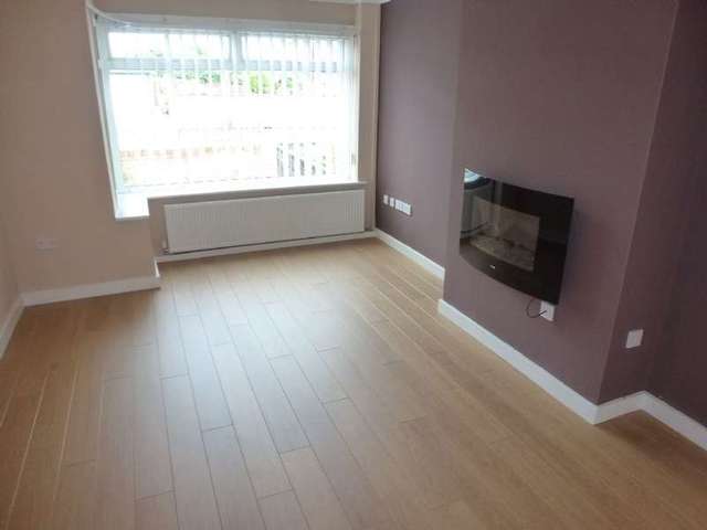  Image of 3 bedroom Semi-Detached house to rent in Dunbeath Avenue Rainhill Prescot L35 at Dunbeath Avenue  Prescot, L35 0QH