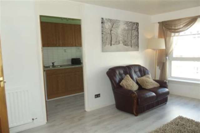  Image of 1 bedroom Flat to rent in Dundasvale Court Glasgow G4 at Glasgow, G4 0SN