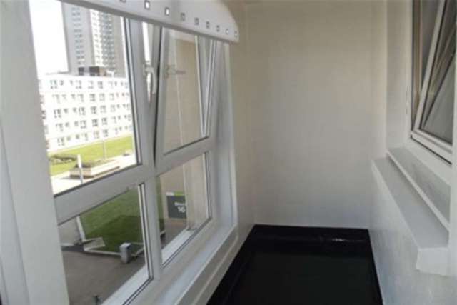  Image of 1 bedroom Flat to rent in Dundasvale Court Glasgow G4 at Glasgow, G4 0SN
