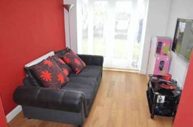  Image of 3 bedroom Detached house for sale in Dunscar Houghton Le Spring DH4 at Dunscar  Houghton Le Spring, DH4 5FF