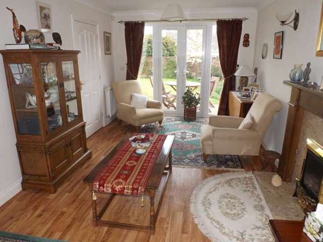  Image of 4 bedroom Detached house for sale in Durcott Gardens Evesham WR11 at Durcott Gardens  Evesham, WR11 1ET