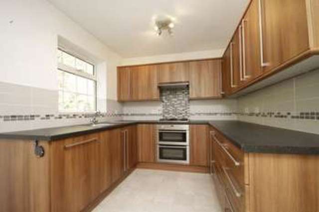  Image of 3 bedroom Terraced house to rent in Durham Close Preston Paignton TQ3 at Durham Close  Paignton, TQ3 2QN