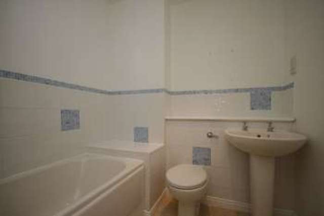  Image of 3 bedroom Terraced house to rent in Durham Close Preston Paignton TQ3 at Durham Close  Paignton, TQ3 2QN