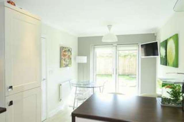  Image of 4 bedroom Detached house for sale in Earlsmere Drive Morley Leeds LS27 at Earlsmere Drive Morley Leeds, LS27 9RY