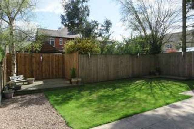  Image of 4 bedroom Detached house for sale in Earlsmere Drive Morley Leeds LS27 at Earlsmere Drive Morley Leeds, LS27 9RY