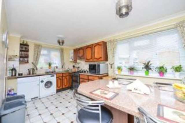  Image of 3 bedroom Detached house for sale in Hefford Road East Cowes PO32 at East Cowes Isle of Wight East Cowes, PO32 6QU