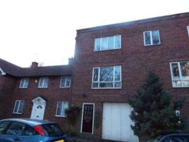  Image of 4 bedroom Terraced house for sale in East Drive Birmingham B5 at Birmingham West Midlands Birmingham, B5 7RX