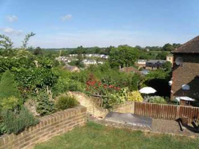  Image of 4 bedroom Detached house for sale in River Close East Farleigh Maidstone ME15 at River Close, East Farleigh  Maidstone, ME15 0JE