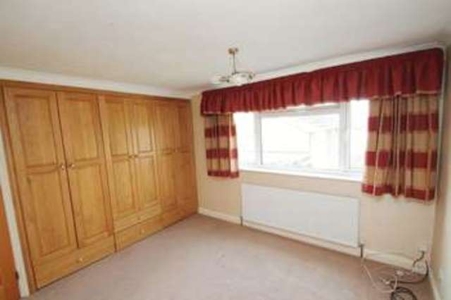  Image of 4 bedroom Detached house for sale in River Close East Farleigh Maidstone ME15 at River Close, East Farleigh  Maidstone, ME15 0JE