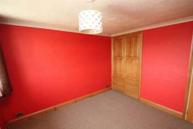  Image of 4 bedroom Detached house for sale in River Close East Farleigh Maidstone ME15 at River Close, East Farleigh  Maidstone, ME15 0JE