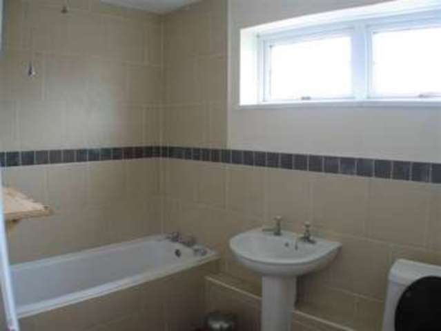  Image of 2 bedroom Terraced house to rent in East Green West Auckland Bishop Auckland DL14 at East Green West Auckland Bishop Auckland, DL14 9HH