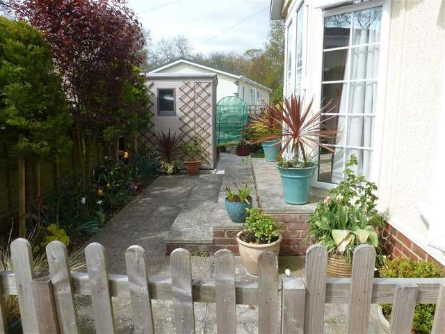  Image of 2 bedroom Detached house for sale in East Hill Road Knatts Valley Sevenoaks TN15 at West Kingsdown Sevenoaks Sevenoaks, TN15 6YD