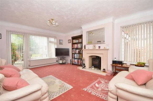  Image of 5 bedroom Bungalow for sale in East Lodge Fareham PO15 at Fareham Hampshire Fareham, PO15 5ND