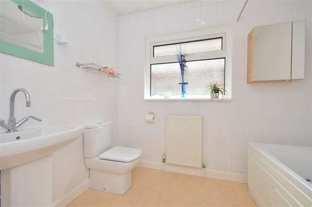  Image of 5 bedroom Bungalow for sale in East Lodge Fareham PO15 at Fareham Hampshire Fareham, PO15 5ND