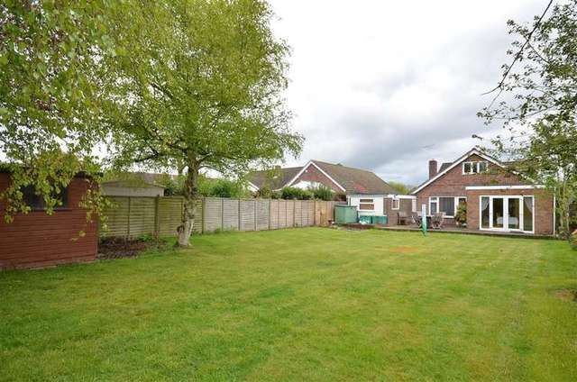  Image of 5 bedroom Bungalow for sale in East Lodge Fareham PO15 at Fareham Hampshire Fareham, PO15 5ND