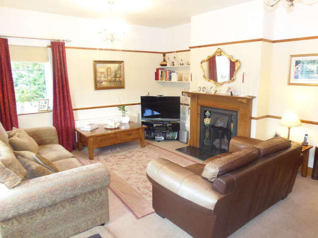  Image of 4 bedroom Detached house for sale in Eastella Road Yelverton PL20 at Yelverton Devon, PL20 6AX