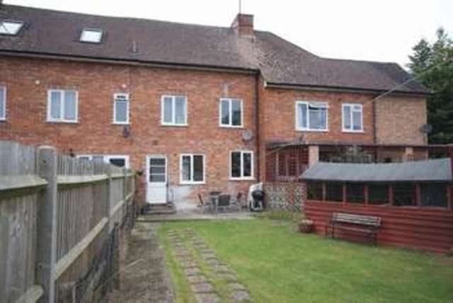  Image of 3 bedroom Detached house to rent in Edward Road Alton GU34 at Edward Road  Alton, GU34 2EX