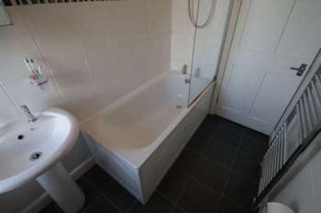  Image of 2 bedroom Terraced house for sale in Elland Lane Elland HX5 at Elland Lane, Lower Edge  Elland, HX5 9ER