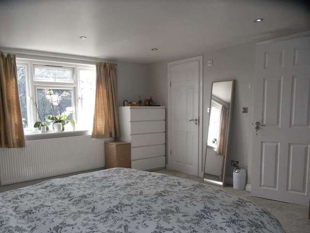  Image of 4 bedroom Semi-Detached house for sale in Elmbank Avenue Arkley Barnet EN5 at Elmbank Avenue  Barnet, EN5 3DU