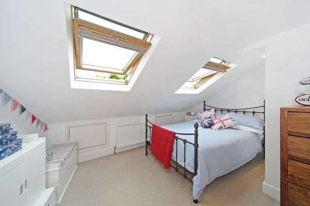 Image of 3 bedroom Detached house to rent in Elsley Road London SW11 at Elsley Road  London, SW11 5LG