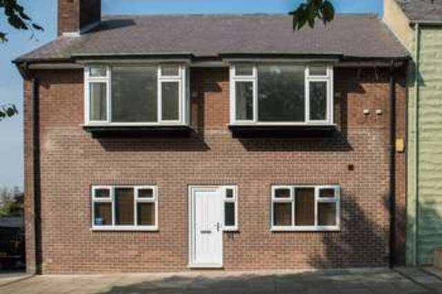  Image of 4 bedroom Terraced house to rent in Gilesgate Gilesgate Durham DH1 at Gilesgate  Durham, DH1 1HY