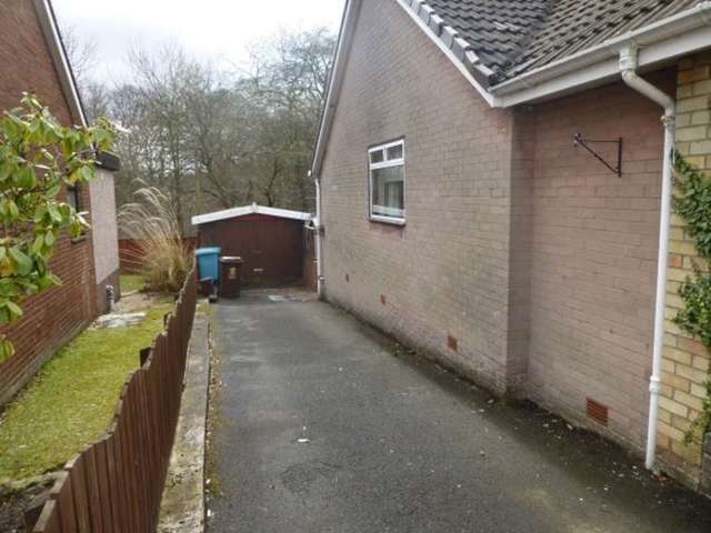  Image of 3 bedroom Bungalow for sale in Etive Drive Airdrie ML6 at Etive Drive Brownsburn Airdrie, ML6 9QQ