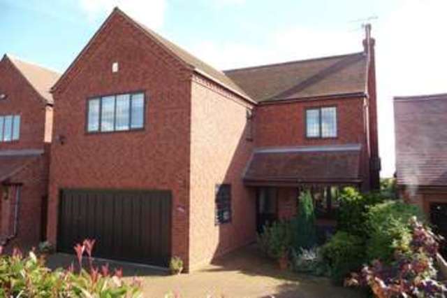  Image of 4 bedroom Detached house to rent in Evesham Road Astwood Bank Redditch B96 at Evesham Road Astwood Bank Redditch, B96 6DY