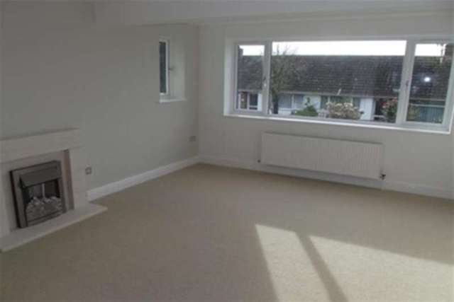  Image of 3 bedroom Semi-Detached house to rent in Summerfield Woodbury Exeter EX5 at Exeter, EX5 1JF