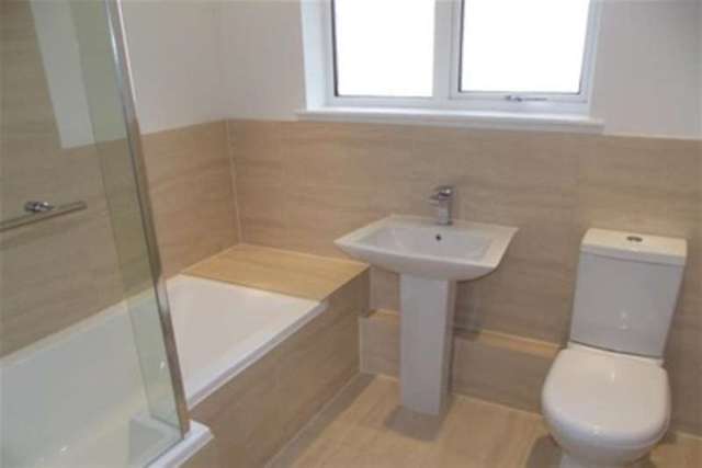  Image of 3 bedroom Semi-Detached house to rent in Summerfield Woodbury Exeter EX5 at Exeter, EX5 1JF