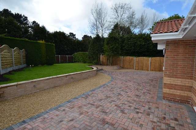  Image of 2 bedroom Detached house for sale in Fairways Drive Blackwell Bromsgrove B60 at Fairways Drive Blackwell Bromsgrove, B60 1BB