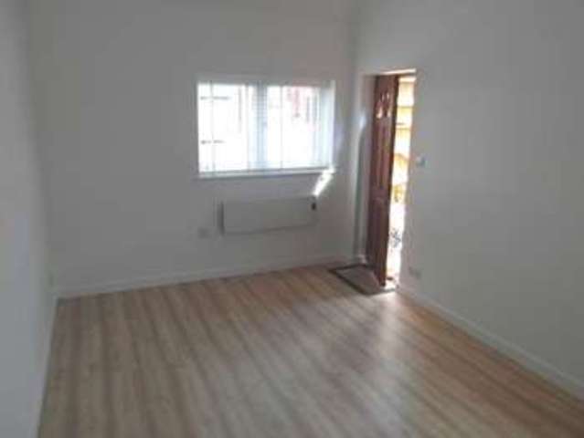  Image of 1 bedroom Flat to rent in Farley Road Selsdon South Croydon CR2 at Farley Road Selsdon SOUTH CROYDON, CR2 8DB
