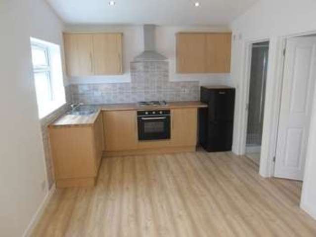  Image of 1 bedroom Flat to rent in Farley Road Selsdon South Croydon CR2 at Farley Road Selsdon SOUTH CROYDON, CR2 8DB