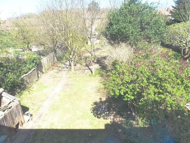  Image of 3 bedroom Semi-Detached house for sale in Farley Road Selsdon South Croydon CR2 at South Croydon Selsdon, CR2 8DA