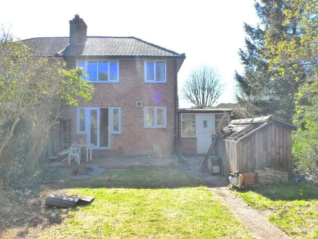  Image of 3 bedroom Semi-Detached house for sale in Farley Road Selsdon South Croydon CR2 at South Croydon Selsdon, CR2 8DA